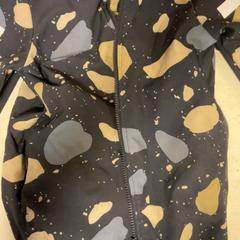 Jakke H&M, som rapportert av Artis ved bruk av iLost