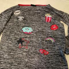 Camisa Kinderen, printjes, page one young, como reportado por Artis utilizando o iLost