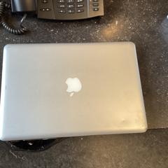 Laptop., iLost를 사용하여 Stadsgebied Weesp에 보고됨