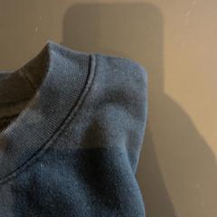 Suéter sweater zwart, ha sido reportado por Rotterdam Ahoy con iLost