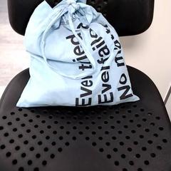 Taška, jak nahlášeno Arriva Infoshop Enschede pomocí iLost