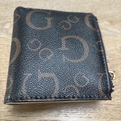 Portemonnee, segons s'ha informat a iLost