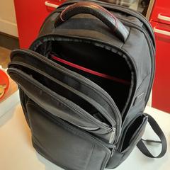 Zwarte Samsonite rugzak, som rapporterats till iLost