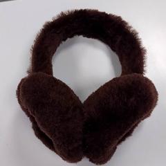 Protetor de orelhas, como reportado por Vrije Universiteit Amsterdam utilizando o iLost