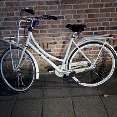 Bicicleta femenina, segons ha informat Qbuzz DMG mitjançant iLost