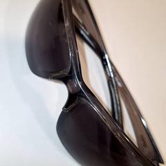 Sunglasses, as reported by Qbuzz DMG using iLost