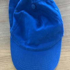 Czapka baseballowa, zgłoszono przez Connexxion Amstelland-Meerlanden Schiphol Noord przy użyciu iLost