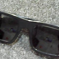 Sonnenbrille Zwart, gemeldet von SnowWorld Landgraaf über iLost