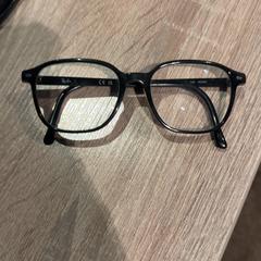 Glasögon Ray Ban, rapporterat av Van der Valk Hotel Apeldoorn - De Cantharel med iLost