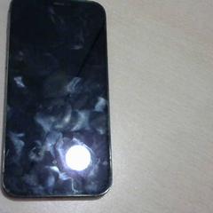 핸드폰 iPhone grijs, iLost를 사용하여 Walibi Holland에 보고됨