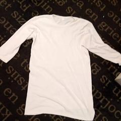 シャツ Wit がiLostで Van der Valk Hotel Sneek によって報告されました