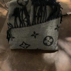 Schal sjaal, gemeldet von Van der Valk Hotel Heerlen über iLost