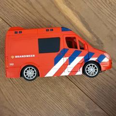 Coche de xoguete Rode brandweerauto, segundo informou DierenPark Amersfoort usando iLost