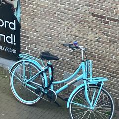 Meisjesfiets, amint azt az iLostnak jelentették.