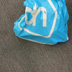 Tas met diversen items met diverse items., come riportato da Gemeente Wageningen utilizzando iLost