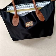 Sac Zwart, a été signalé par Qbuzz GD Groningen Peizerweg utilisant iLost