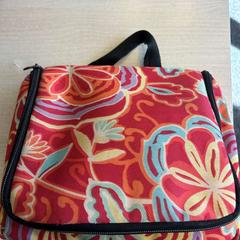 Borsa, come riportato da Hotel Apeldoorn utilizzando iLost