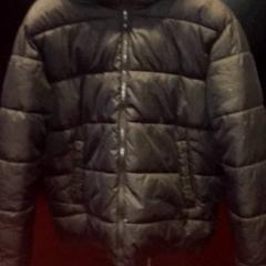 Jaqueta, segons ha informat TivoliVredenburg mitjançant iLost