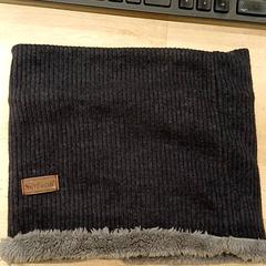 Tour de cou Bleu marine, a été signalé par IKEA Strasbourg utilisant iLost