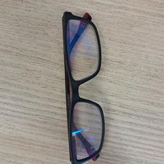 Glasögon, rapporterat av IKEA Brno med iLost