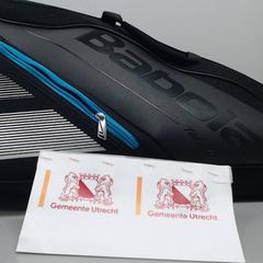 Raquete de ténis racket, como reportado por Gemeente Utrecht utilizando o iLost