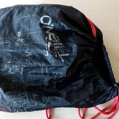 İLost kullanarak Regio Oost-Vlaanderen tarafından bildirildiği gibi Spor çantası