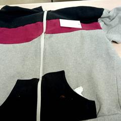 Kleding - Hoodie, segons ha informat Centraal magazijn mitjançant iLost