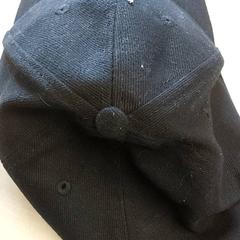 Kleding - Petje Zwart, som rapportert av Centraal magazijn ved bruk av iLost