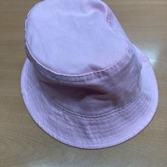 Bucket hat, rapporterat av Pathé Eindhoven med iLost