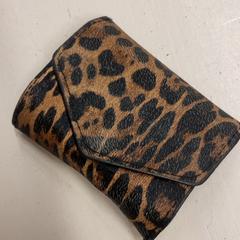 Lommebok Szczepanska, som rapportert av HTM ved bruk av iLost