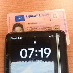 الهاتف الذكي samsung، كما تم الإبلاغ عنه بواسطة RRReis Veluwe Zuid - Ede عبر iLost