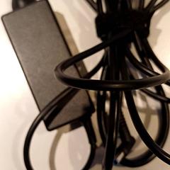 Chargeur d’ordinateur portable, a été signalé par Padualaan 97 utilisant iLost