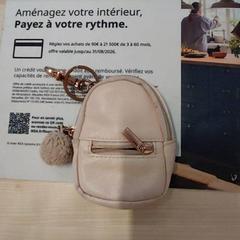 Carteira, segundo informou IKEA Brest Guipavas usando iLost