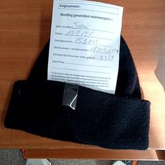 Beanie - zwart, jak nahlášeno Centraal magazijn pomocí iLost