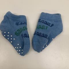 Calcetines, ha sido reportado por IKEA新三郷 con iLost