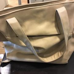 가방, iLost를 사용하여 U-OV Utrecht에 보고됨