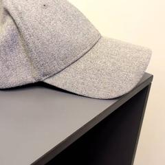 Casquette Grijs, as reported by Eindhoven Airport using iLost
