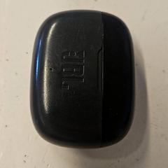 Earbuds, iLost를 사용하여 HTM에 보고됨