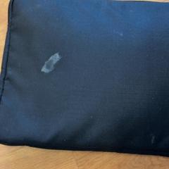 Laptop burkolat, amint azt GVB az iLost segítségével jelentette.