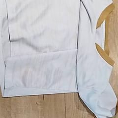 Kleding - shirt, jak nahlášeno Regio Antwerpen - Brussel pomocí iLost