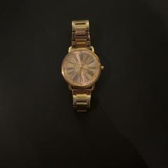 Rellotge de polsera, segons ha informat Van der Valk Hotel Haarlem mitjançant iLost