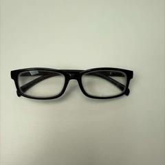 Leesbril zwart, zoals gemeld door Stad Peer met iLost