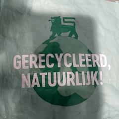 Saco - draagtas, como reportado por Centraal magazijn utilizando o iLost