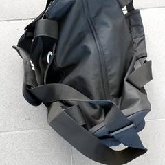 Bag Sporttas, som rapportert av Regio Antwerpen - Brussel ved bruk av iLost