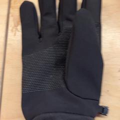 Eskularrua, gisa salatu by Pathé Utrecht Leidsche Rijn iLost erabiliz