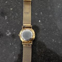 Herenhorloge, iLost'a bildirildiği gibi