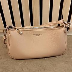 Saco, como reportado por Syntus Provincie Utrecht utilizando o iLost