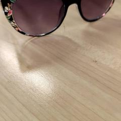Sunglasses, as reported by IKEA Bratislava using iLost