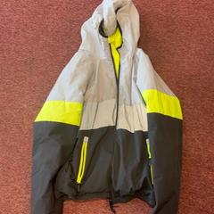 Casaco, como reportado por Arriva Achterhoek-Rivierenland utilizando o iLost