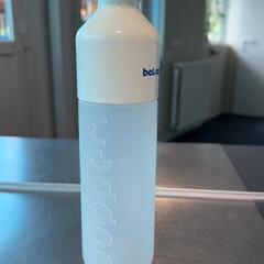 Garrafa Bol, como reportado por Burgers' Zoo utilizando o iLost